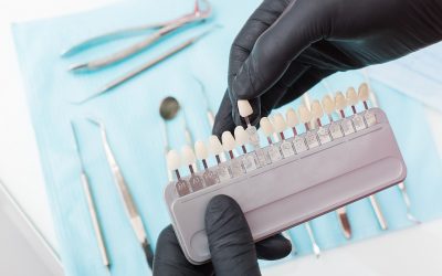 Quelle est la différence entre un blanchiment des dents et un détartrage ?